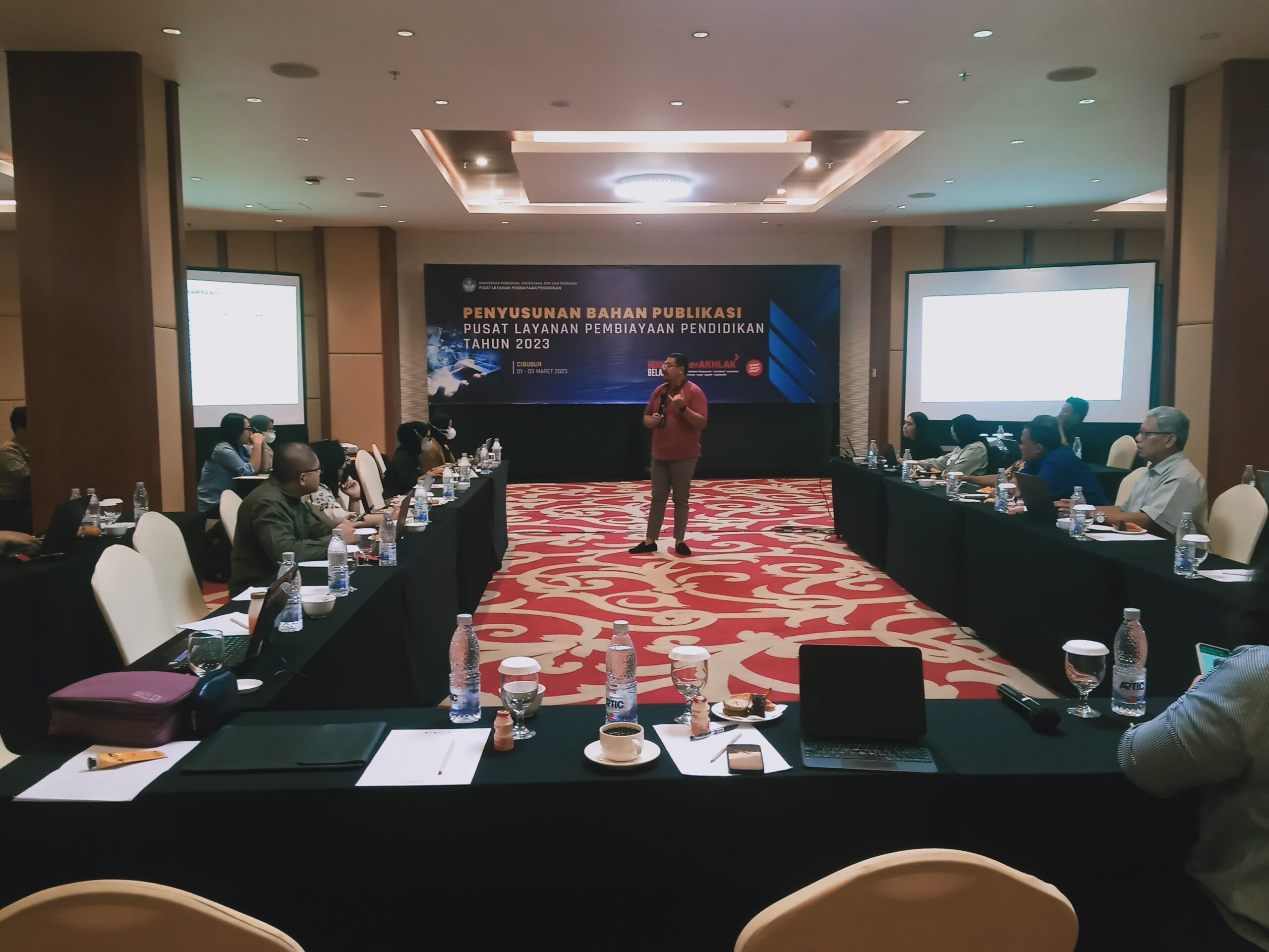 Penyusunan Bahan Publikasi, Cibubur, 1-3 Maret 2023