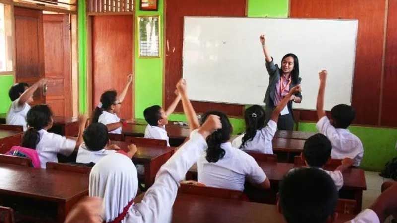 Guru Honorer Masih Dibutuhkan Untuk Mendukung Proses Pembelajaran