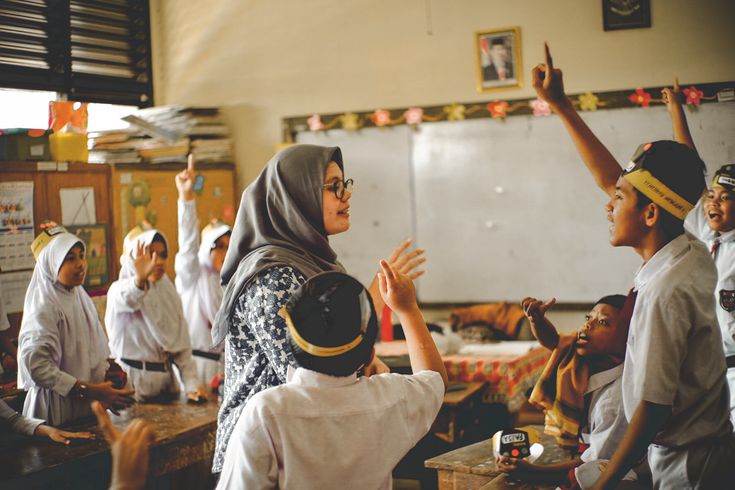 Hari Guru Nasional: Mengenal Makna dan Filosofi Guru